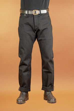15,7oz Natural Tapered Denim Black