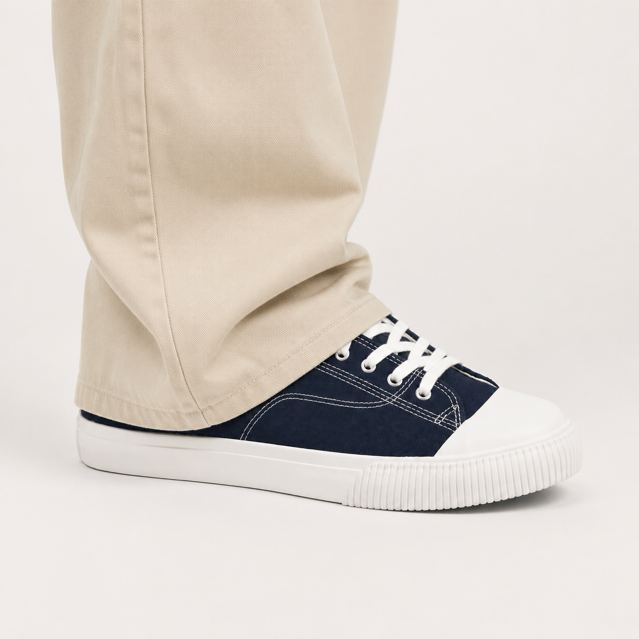 M-01 Canvas Sneakers Navy