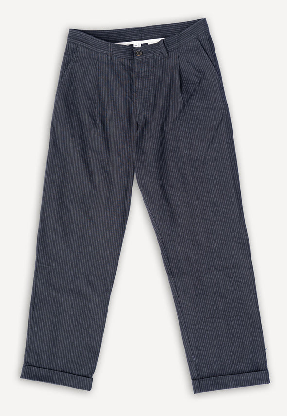 Sune Pleated Wide Cut Trousers Black Pin
