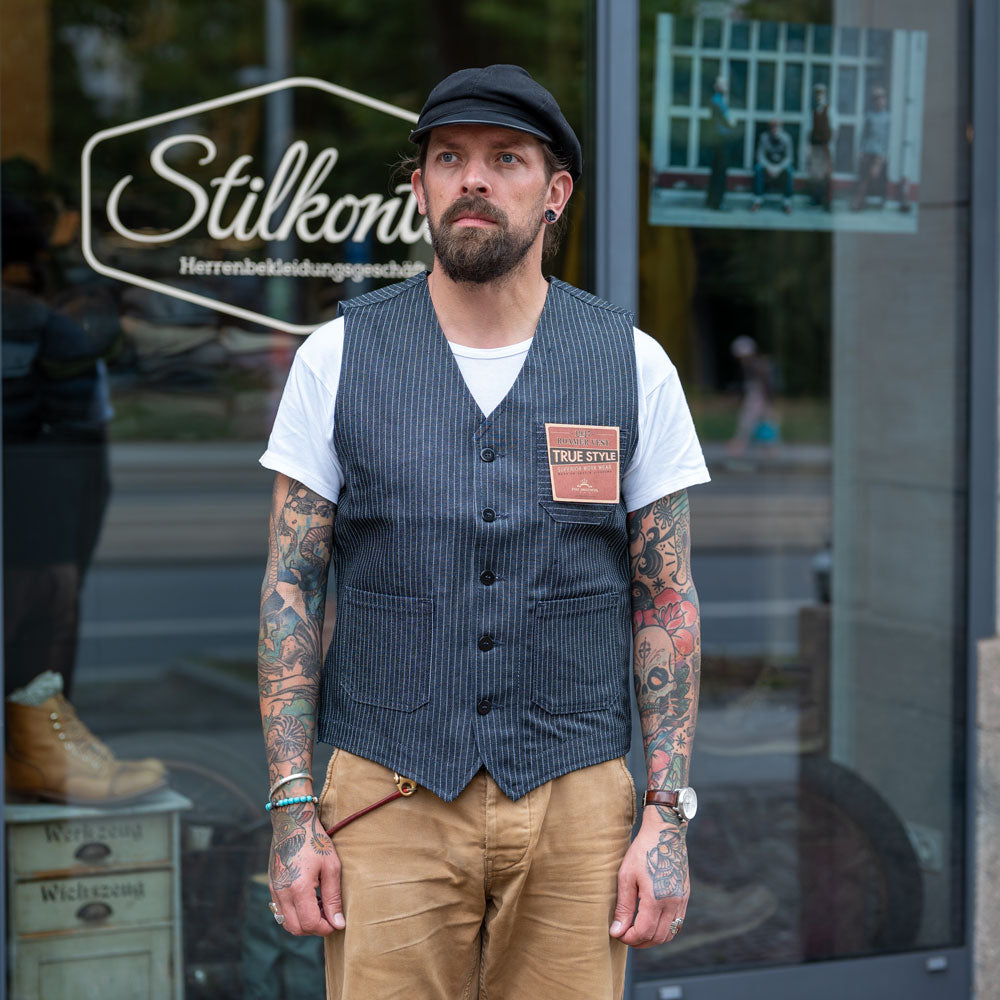 1937 Roamer Vest blue wabash