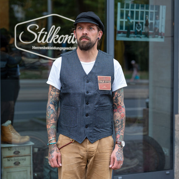 1937 Roamer Vest blue wabash