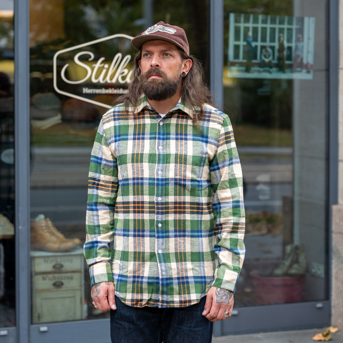 Flannelshirt Harbor