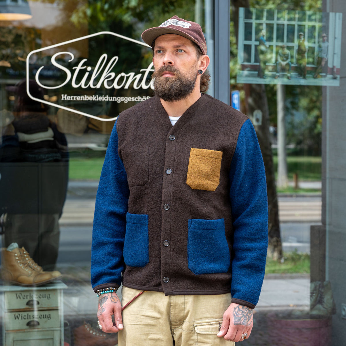 Cardigan Brown