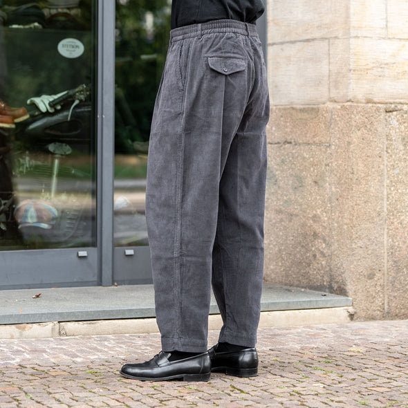 Pleated Track Pant Cord Charcoal
