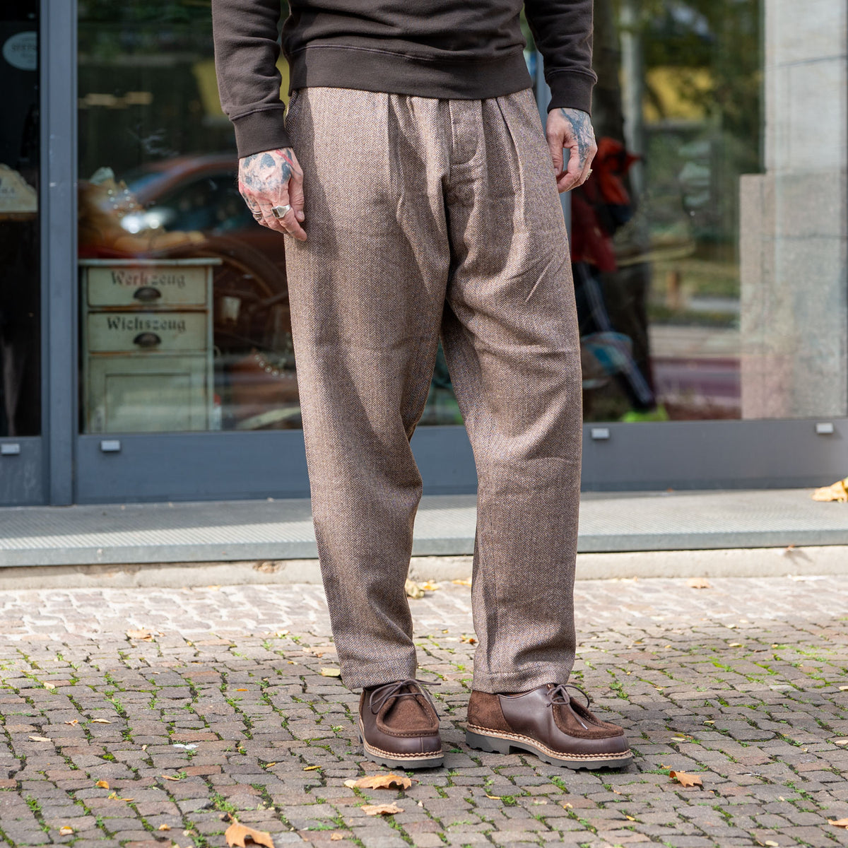 Pleated Track Pant Wool Herringbone Brown
